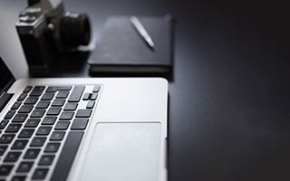 欧冠四分之一决赛15日晨迎来生死战，利物浦与巴萨能否逆天改命